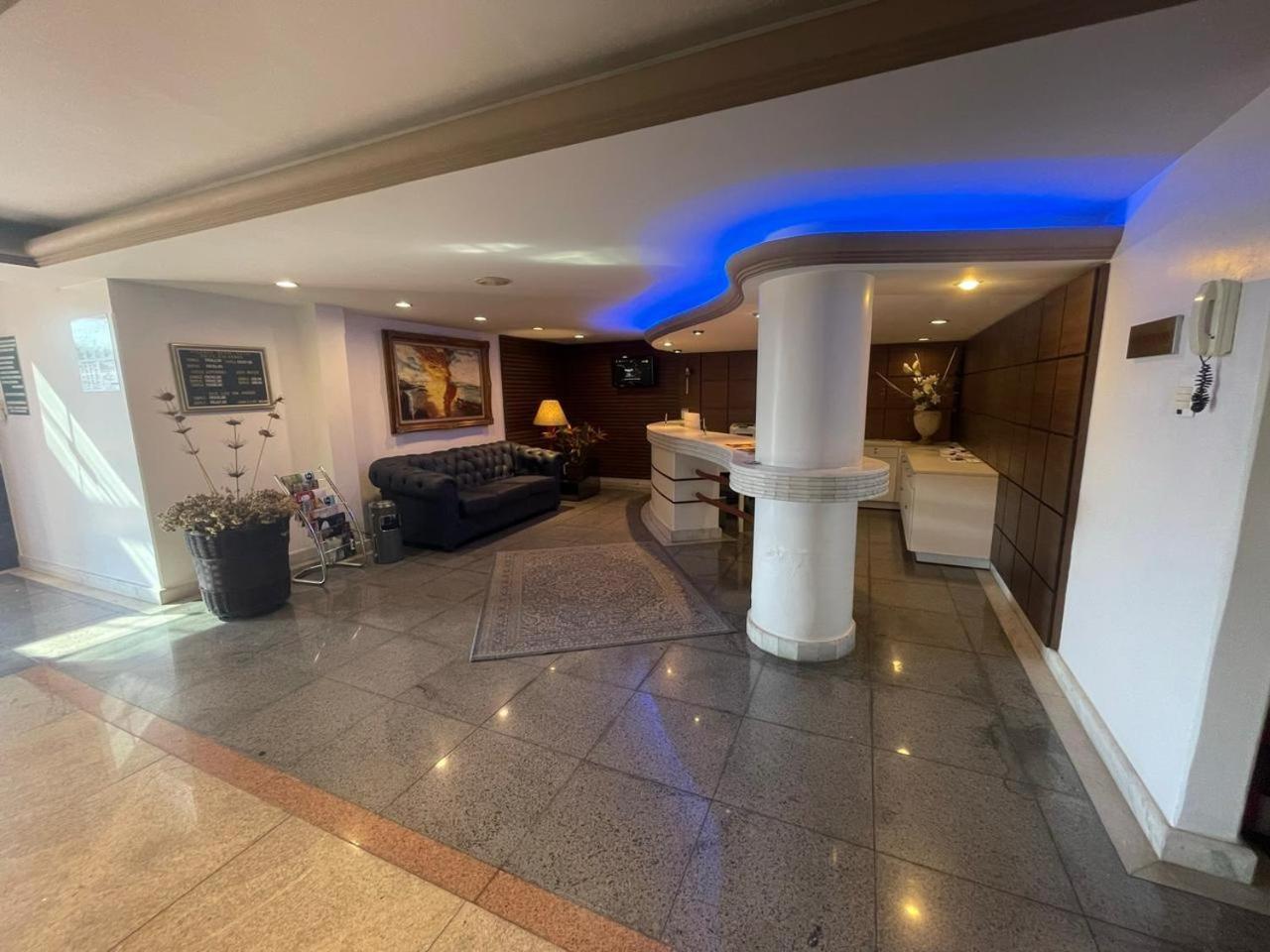 Vicenza Apart Hotel Сан-Жуан-дел-Рей Экстерьер фото